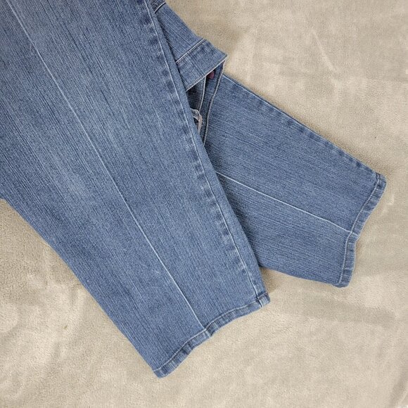 Gloria Vanderbilt Amanda Womens Jeans 22W Plus Medium Blue Denim Zip Fly SL32E - Picture 4 of 10